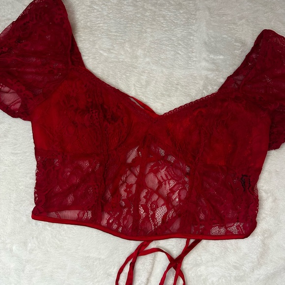 Urban Outfitters Sexy Red Lace Crop Top - Picture 1 of 5
